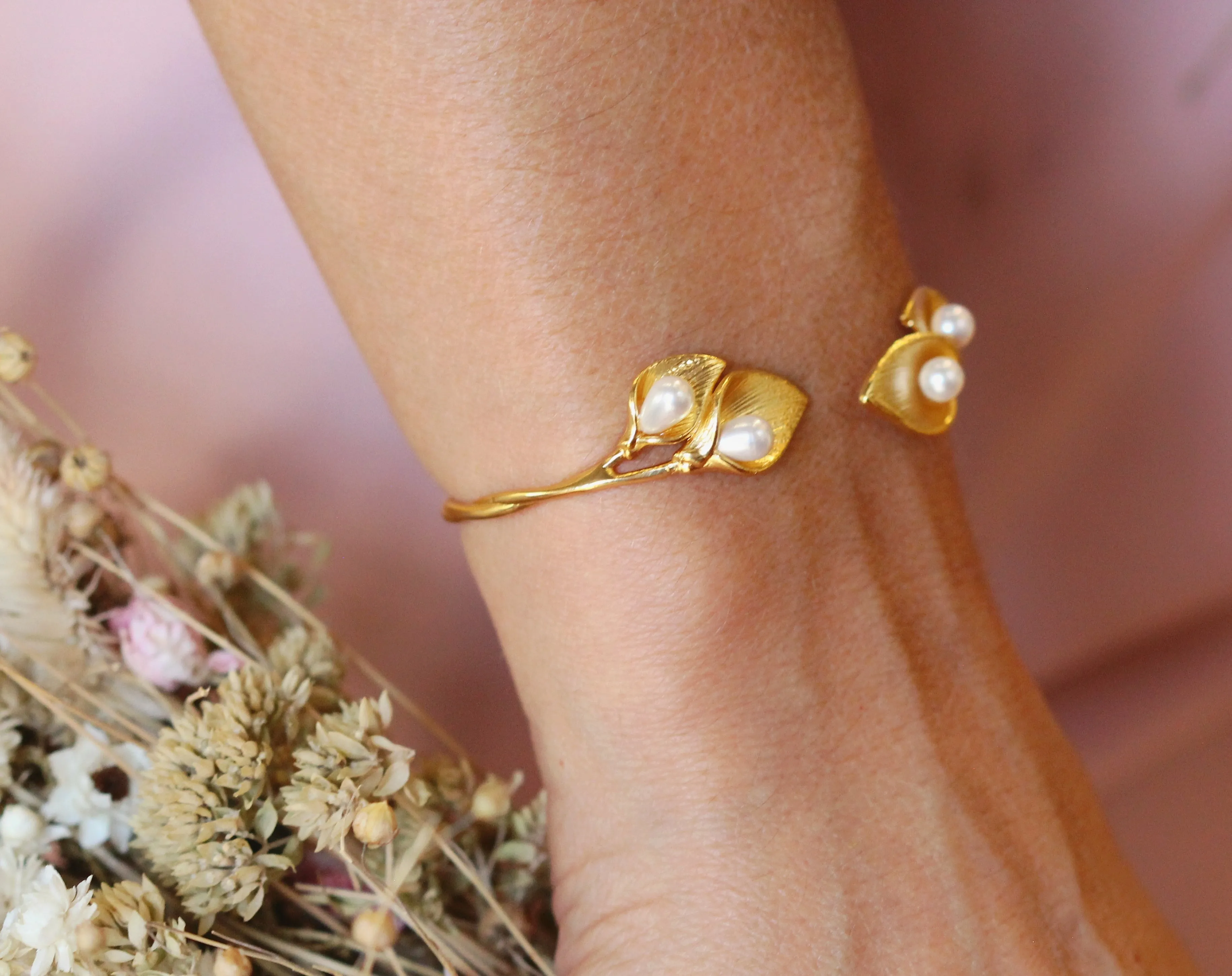 Calla Lily Branch Bracelet