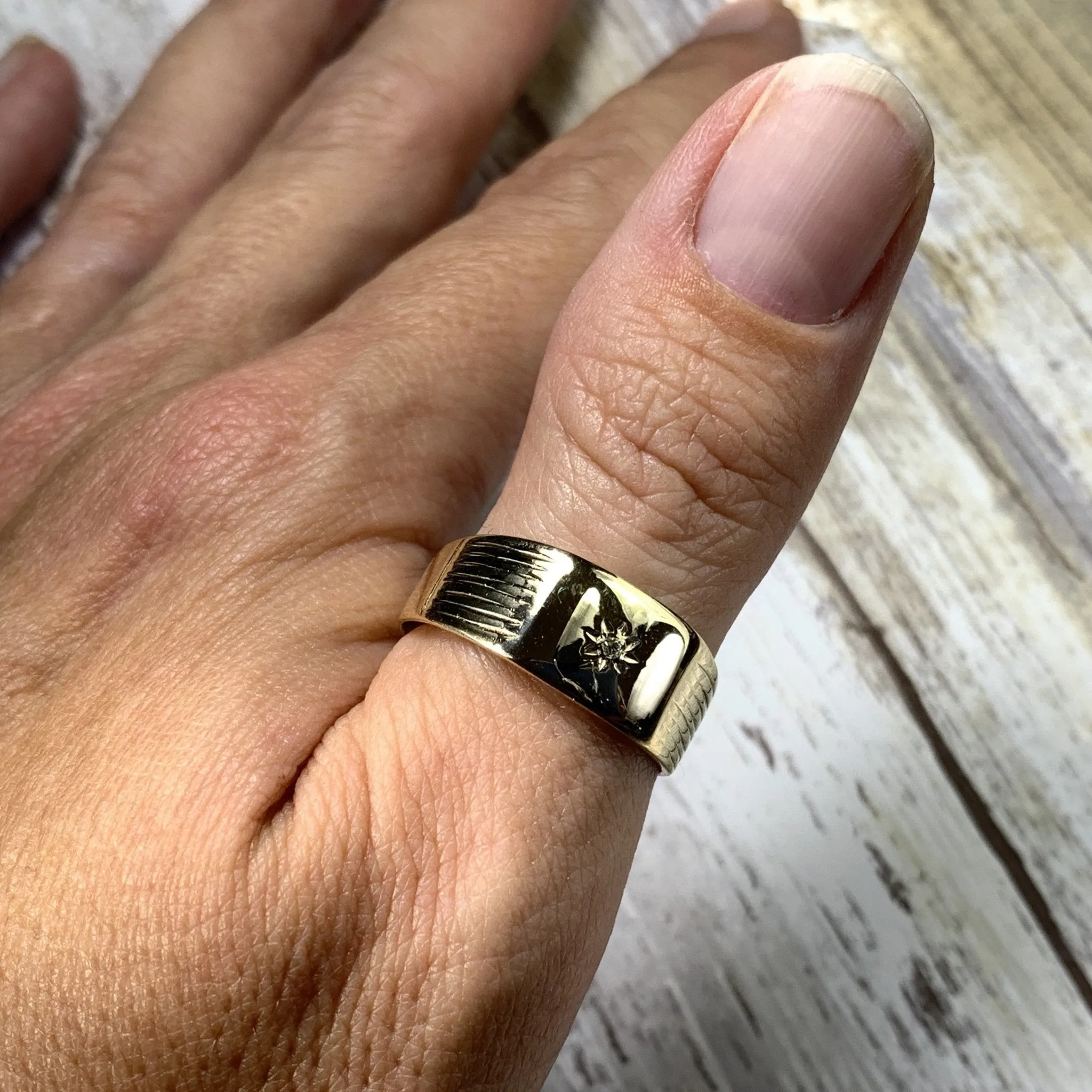 Diamond Gold Wedding Band or Thumb Ring in 9k Yellow Gold. Estate Jewelry. Circa 1969. Size 5.