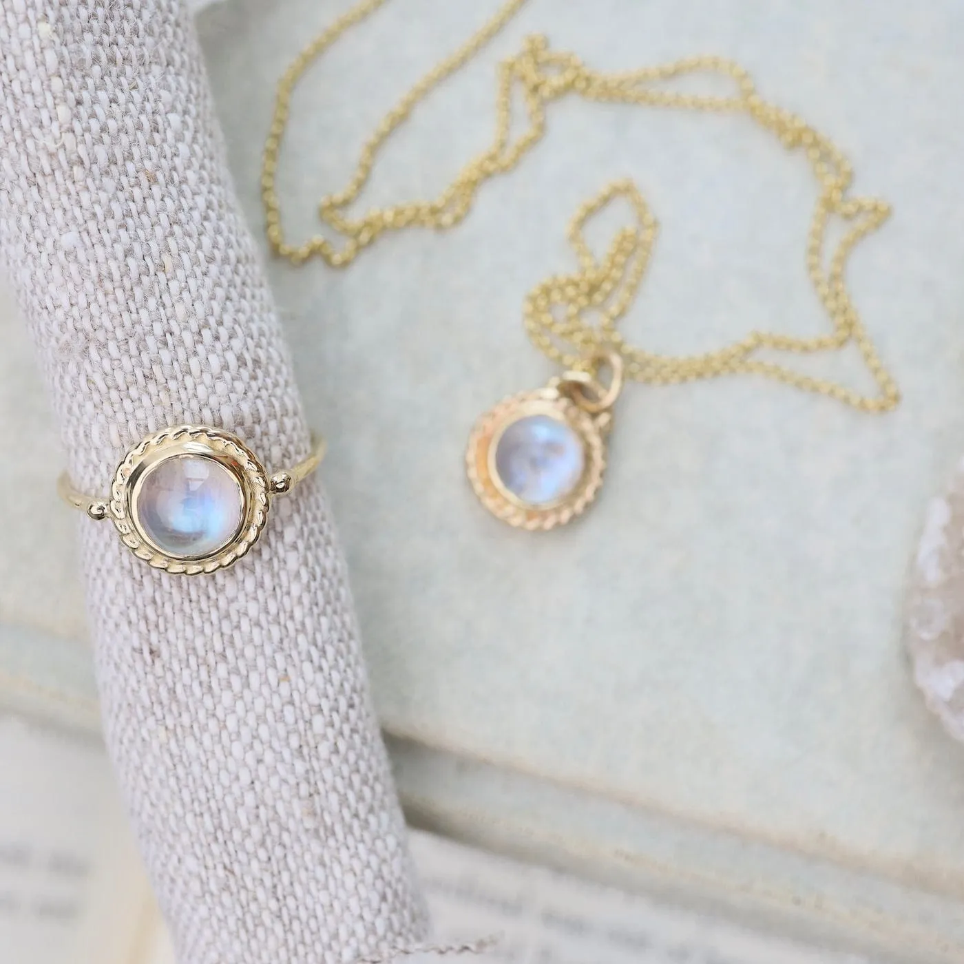 Gold Antiquarian Necklace with Moonstone