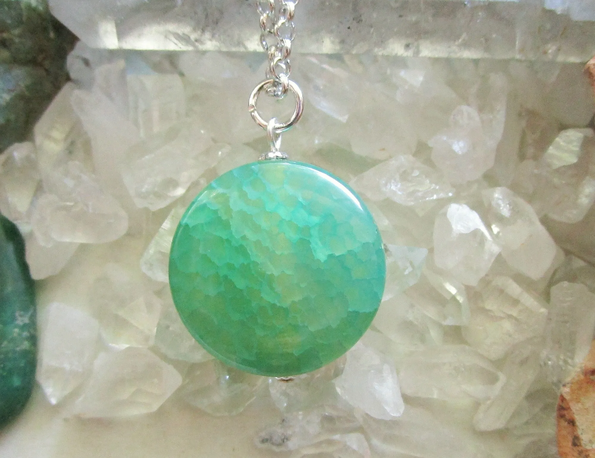 Green Dragon Vein Agate Gemstone Bead Pendant Necklace