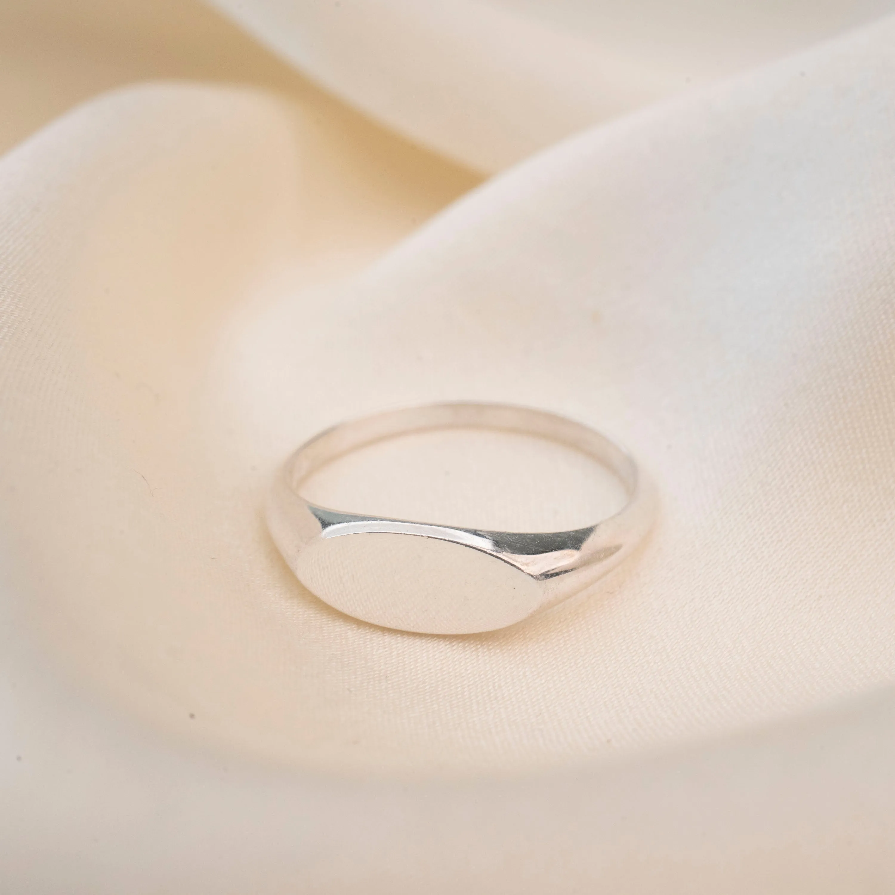 Silver Little Oval Signet Ring